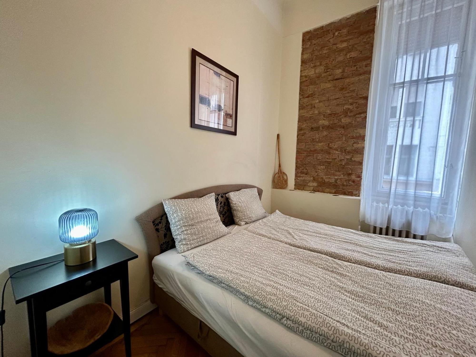 Sleep'N Budapest Central Apartment *